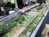 田園地帯を貫く線路